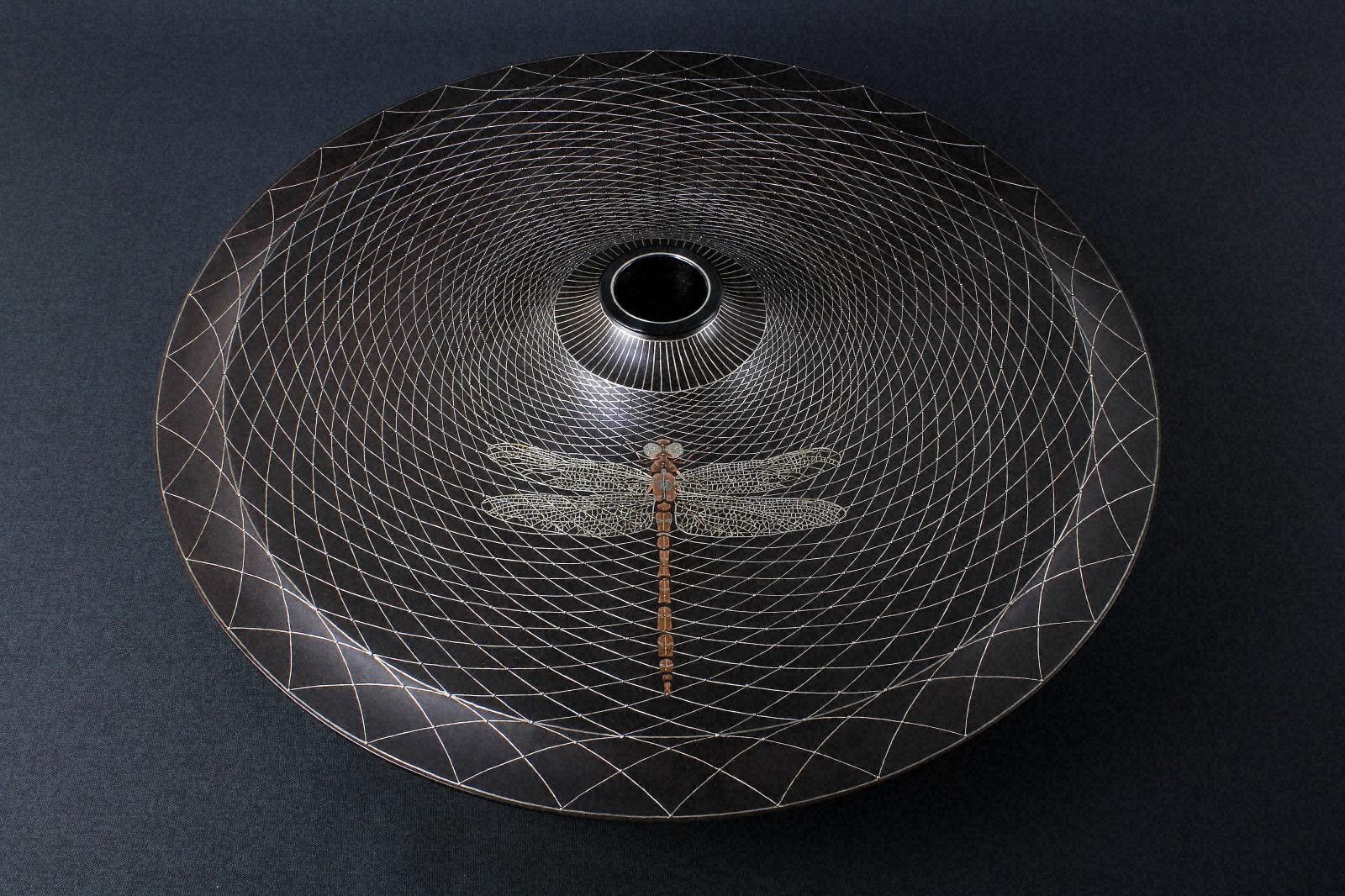 魚々子象嵌花器「蜻蛉」（金工） - 金沢ミュージアムプラス