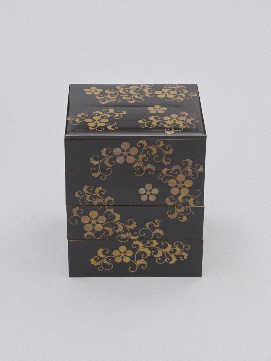 黒塗梅鉢紋唐草蒔絵提重 - 金沢ミュージアムプラス